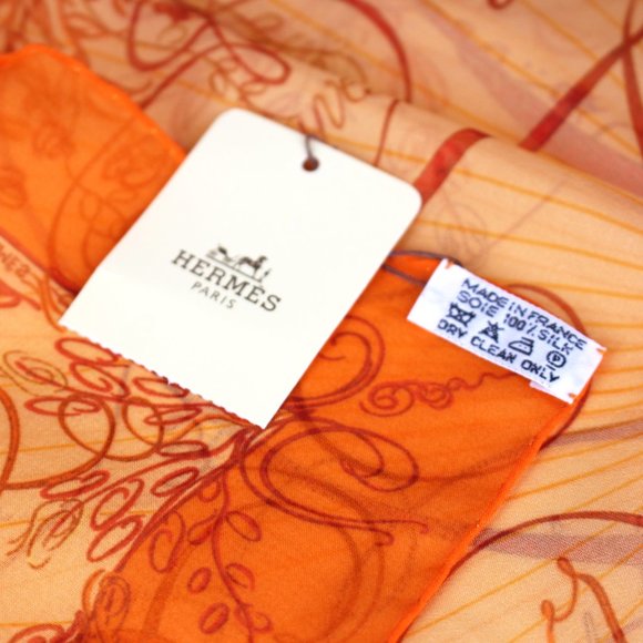 Hermes Effluves Orange Yellow Silk Scarf Scroll Horse Carriage Design Print NEW - Picture 7 of 10
